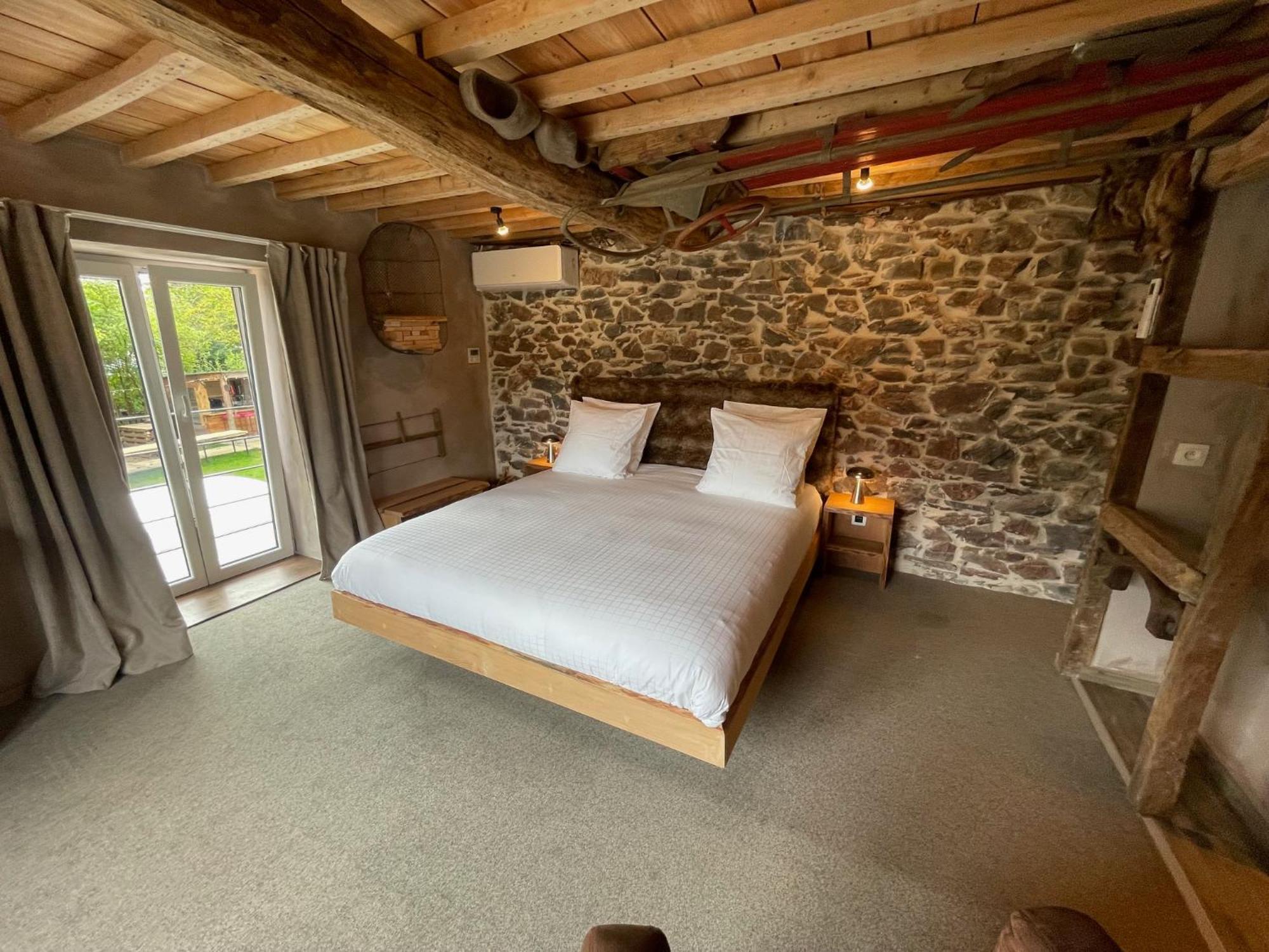 Les Chambres De Laurette Spa Zewnętrze zdjęcie