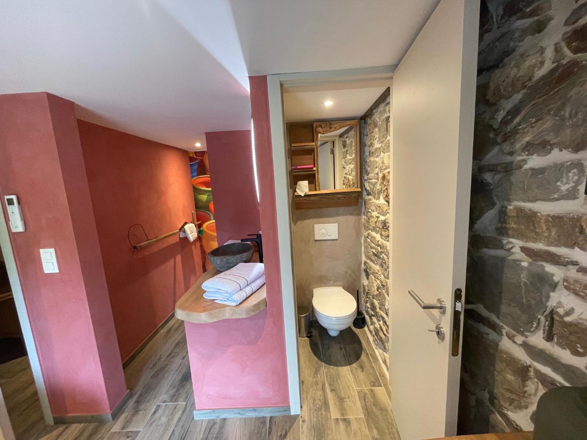 Les Chambres De Laurette Spa Zewnętrze zdjęcie